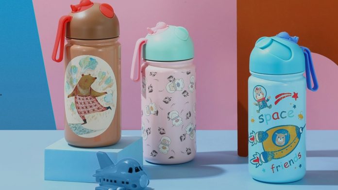 EverichHydro-s-Bulk-Water-Bottles-for-Kids-for-Schools-and-Events